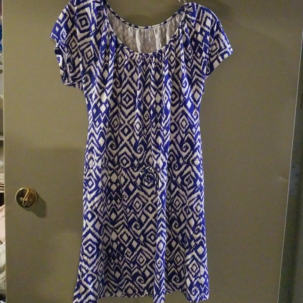 COPY - Ladies knee length casual dress